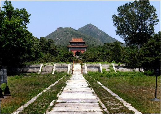 一卷大明史  昌平十三陵-北京