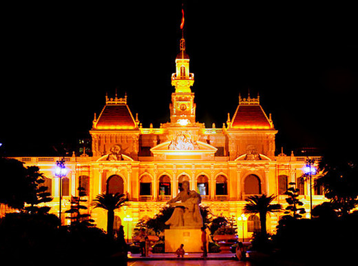 西贡   西贡-西贡市政厅,西贡王公圣母教堂,统一宫,西贡河,范五老街