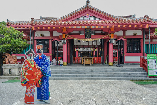 [冲绳]首里城-玉陵-万松院-波之上海滩-波之上宫--那霸一日游-日本