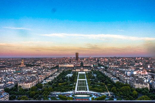 [巴黎]到埃菲尔铁塔顶层看日落！-塞纳河,法国