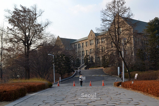 如果你看过冬天的首尔-弘益大学,北村韩屋村,N首尔塔,梨花洞壁画村,梨花女子大学