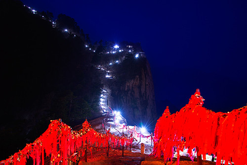 红叶成诗～光雾山-黄帝陵,秦始皇陵,秦始皇兵马俑,宝塔山,延安