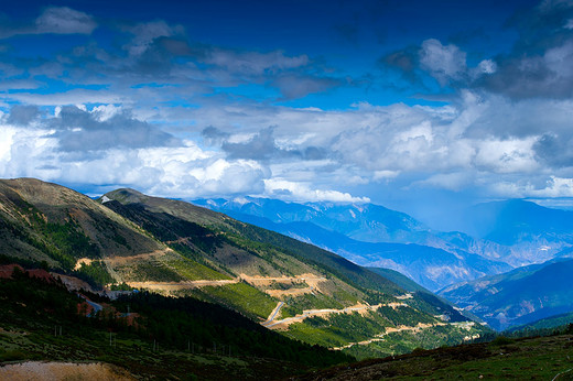 彩云之南～触摸香格里拉-独克宗古城,纳帕海,黑龙潭,玉龙雪山,虎跳峡