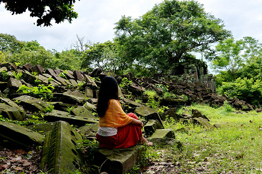 【柬埔寨14日】（4）去暹粒看建筑（女王宫、崩密列、罗洛寺群）-吴哥窟