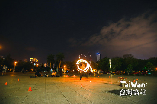 牵手旅行 一起走过世界最美的角落-[台湾篇 上]-阿嘉的家,鹅銮鼻公园,垦丁大街,西子湾,美丽岛站