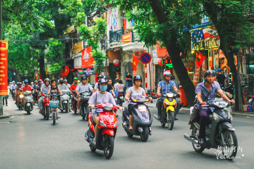 牵手旅行 一起走过世界最美的角落[越南篇 下]-三十六行街,河内,河内大教堂,还剑湖,岘港