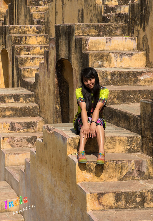 边走边拍--女子美摄印度40天（之十）-风宫,简塔曼塔天文台,斋普尔城市宫殿,月亮深井,水之宫殿