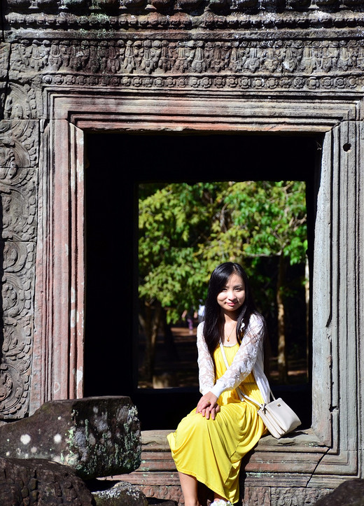 柬埔寨自由行之三-吴哥大圈 回廊深深，初识吴哥-巴肯山,豆蔻寺,皇家浴池,比粒寺,圣剑寺