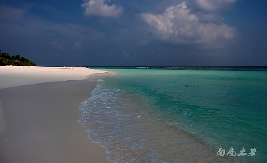 发现一片世界上最纯净的海滩-马尔代夫