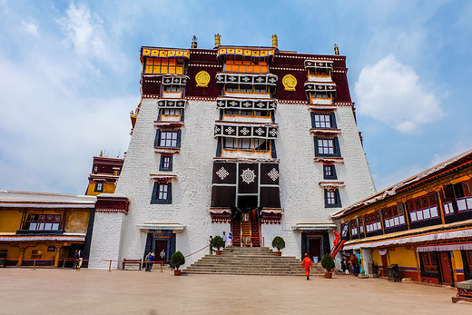 在雪域高原上体验传统的藏族文化-罗布林卡,布达拉宫,拉萨,西藏