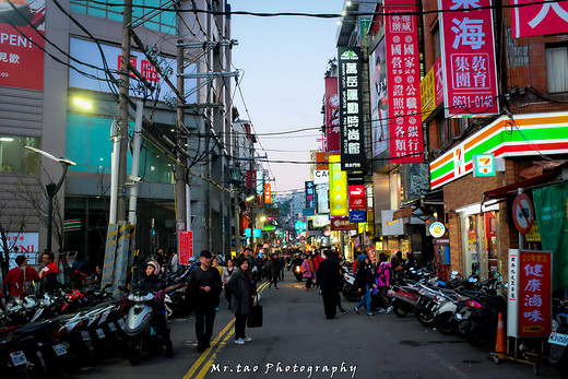 台湾︱和两个情人的一场约会（三）-国父纪念馆,西门町,101大楼,诚品书店-台北,台北故宫