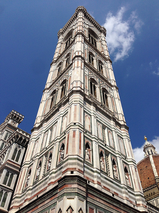 意大利Tuscany之行 -- 佛罗伦萨-乔托钟楼,托斯卡纳,米开朗基罗广场,乌菲齐美术馆,圣母百花大教堂