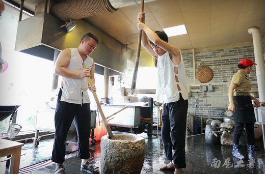 失传50年的桂林手工米粉，又回来了-阳朔,漓江