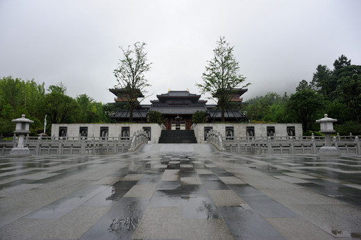 寻迹烟雨牛首，瞻仰佛顶圣境-南京