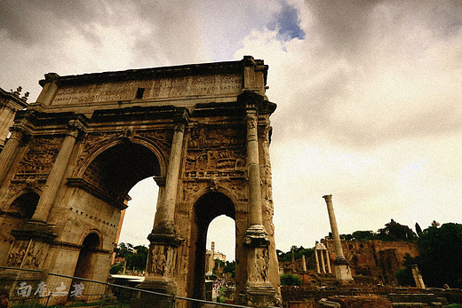 传说中的“条条大路通罗马”-图拉真广场,帝国大道,古罗马遗址,提图斯凯旋门,罗马斗兽场