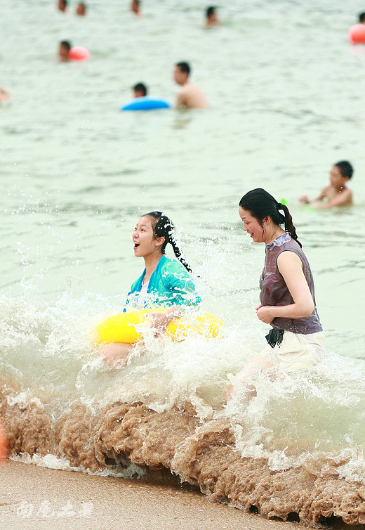夏末南麂岛海滩，湿身美女最后的狂欢-温州
