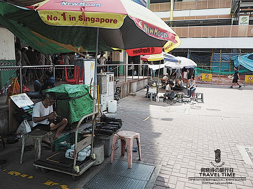 35℃漫游新加坡，飞奔民丹岛～最平民的美食汇集地--hawker center-老巴刹