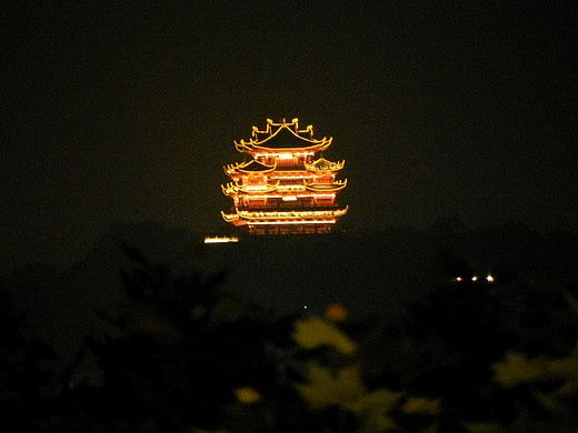 最忆是杭州：西湖醉美之日落和迷人月色