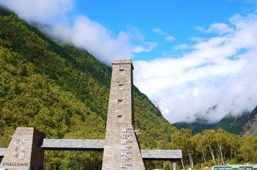 一路向西—川西-新都桥,跑马山,木格措,海螺沟,泸定桥