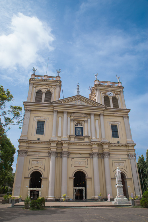 斯里兰卡自由行||  尼甘布的浮光掠影-圣塞巴斯蒂安教堂,圣玛丽教堂-尼甘布