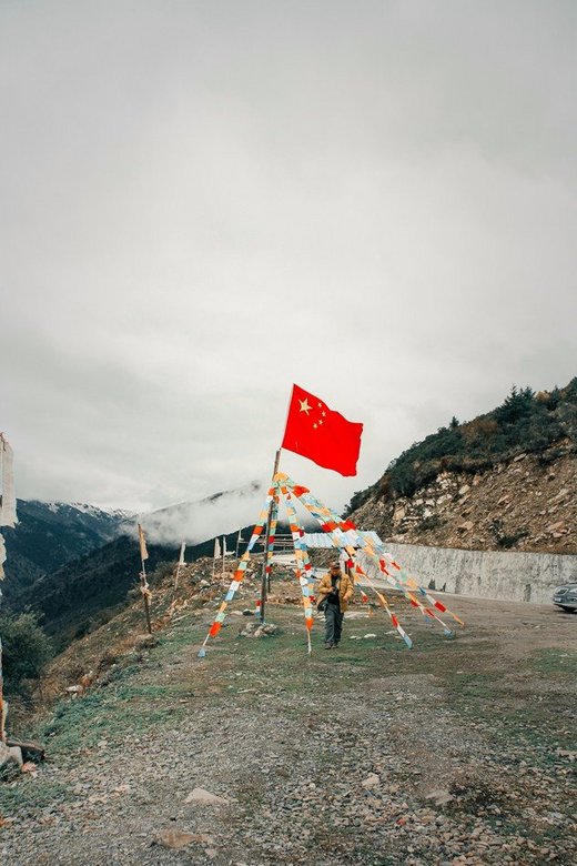 【川西小环线】 路过的硗碛藏寨，是个神仙也想去玩耍的地方-神木垒,东拉山大峡谷, 夹金山,硗碛湖,硗碛藏乡