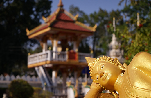 老挝寺庙有故事，一尊佛像几世纪的恩怨情仇-塔銮寺,西萨格寺,万象