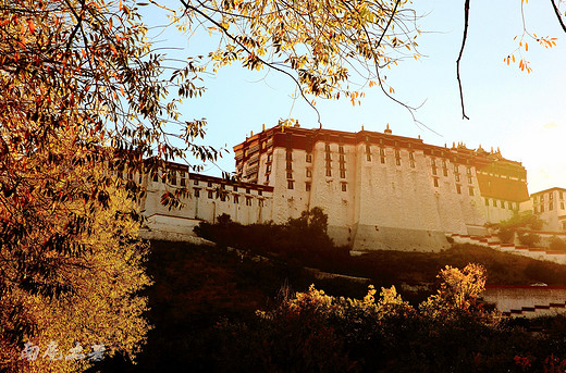 仓央嘉措缔造的布达拉宫后花园-拉萨,西藏