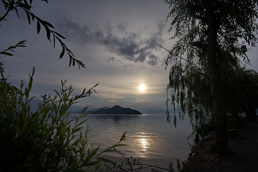 别辜负，泸沽湖的早晨才是最美的味道-丽江
