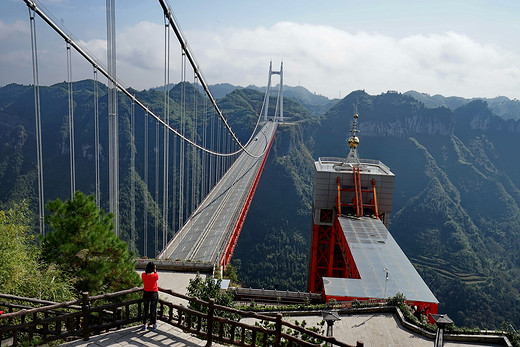 不仅仅是飞架天堑，矮寨大桥曾创四项世界第一-湘西,湖南
