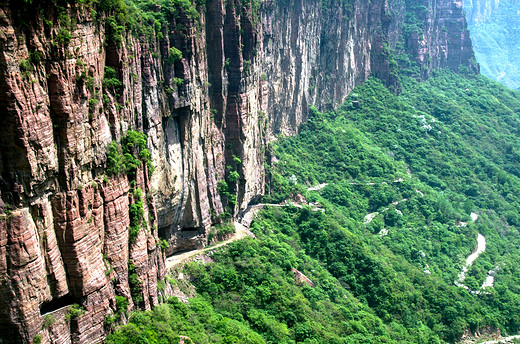 中国有2个神奇的村子，一个天上，一个地下-河南