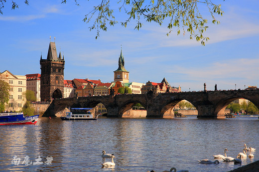 去查理大桥，看布拉格最美的早晨和黄昏-布拉格城堡,捷克