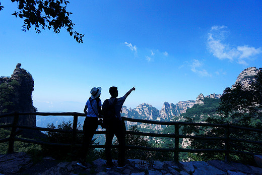 一座距离北京城只有三个小时的天下第一奇山——白石山-涞源