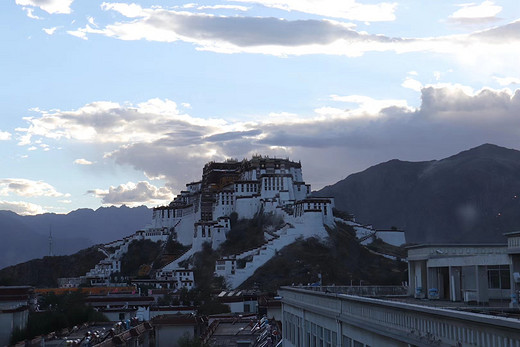 一场通往心灵深处的旅行-羊卓雍措,布达拉宫,大昭寺,雅鲁藏布大峡谷,巴松措