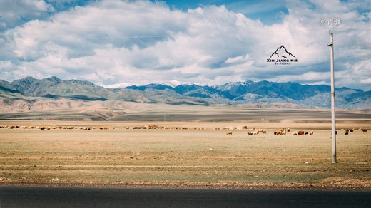 4000公里在路上，去追逐新疆的草原与雪山｜伊犁小环线（2）-火焰山,坎儿井,吐鲁番,罗布人村寨,库尔勒