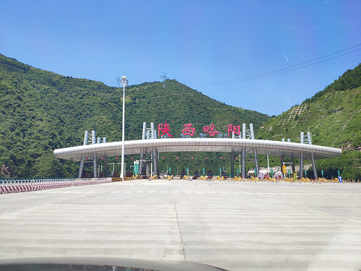 路，在脚下