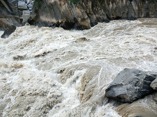 彩云之南☁云南八日游(五)-独克宗古城,梅里雪山,香格里拉,普达措,虎跳峡