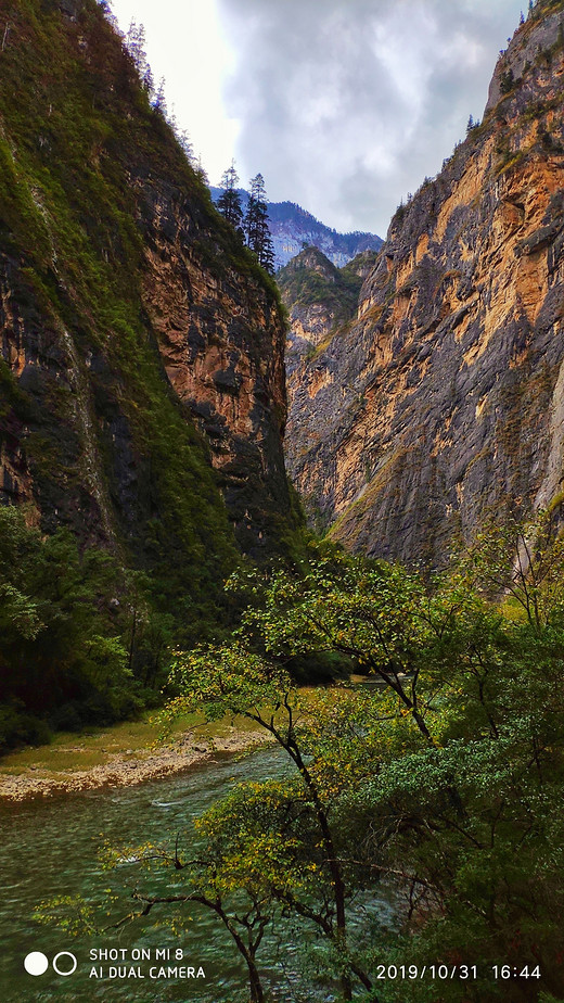川西—甘南环游记（28）-迪庆藏族自治州,香格里拉大峡谷