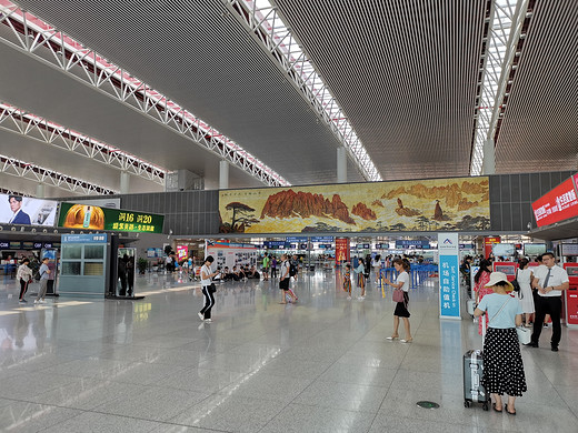 16岁boy独闯新疆✈️✈️（乌鲁木齐篇）