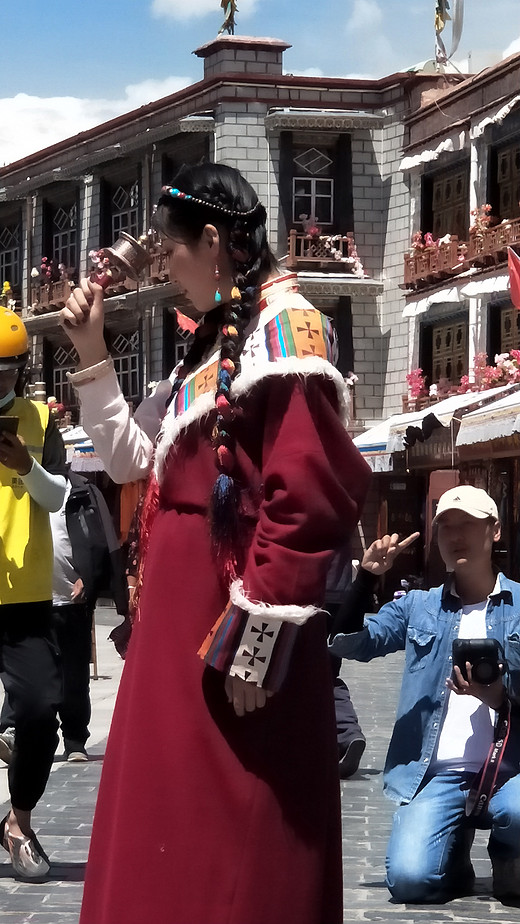 八廓街的美女-大昭寺,拉萨,西藏