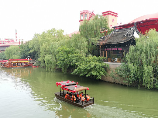 疫情中的杭州两日-宋城,六和塔,钱塘江,和龙,九溪