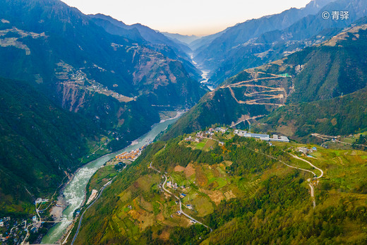 中国最后的秘境，大峡谷最佳观景村寨，遥望三江并流奇观-日照,怒江大峡谷,碧罗雪山,西藏