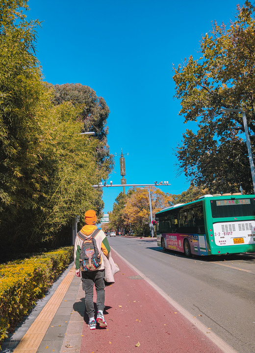 七彩滇南·四城记——昆明印象-西山,云南民族村,南屏,云南大学,滇池