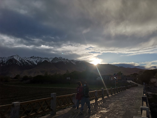 On the way-2（南疆）-卡拉库里湖,沙湖,帕米尔高原,喀什古城,新疆