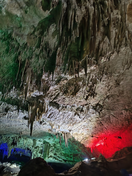 本溪水洞、硅化石王国两日游-长白山