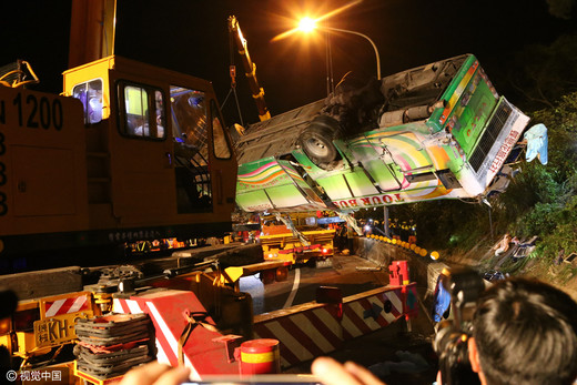台湾旅游观光，大巴车的事故率为什么那么高？