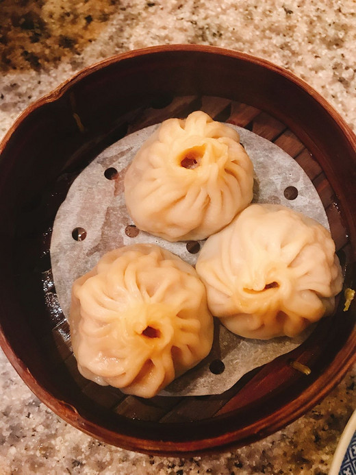 一时兴起，提前一天才预定酒店的我们，一出