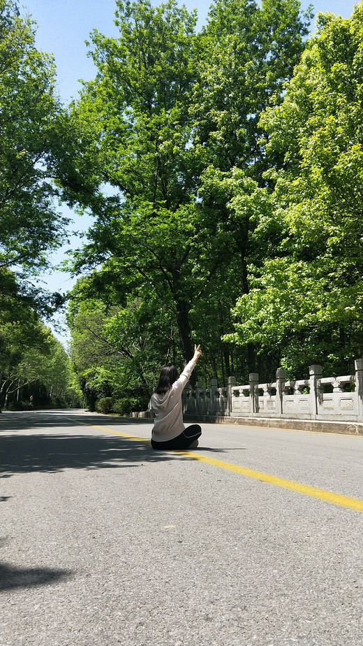 一时兴起，提前一天才预定酒店的我们，一出