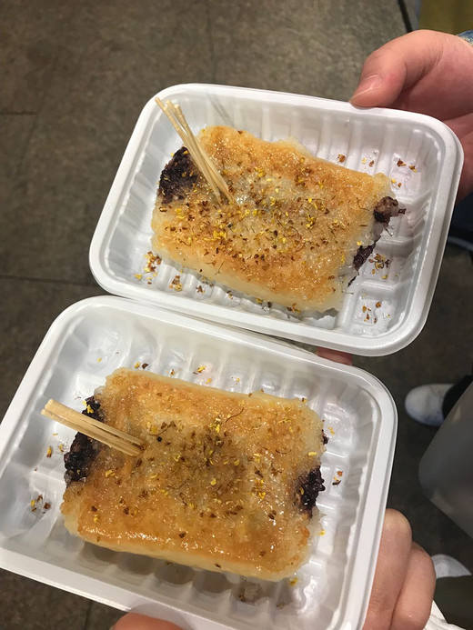 一时兴起，提前一天才预定酒店的我们，一出