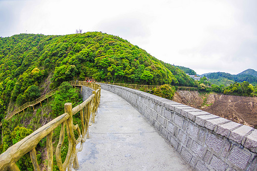 福建省唯一可以媲美武夷山的风景胜地，随便拍几张照片简直美哭了-云顶大峡谷,福州