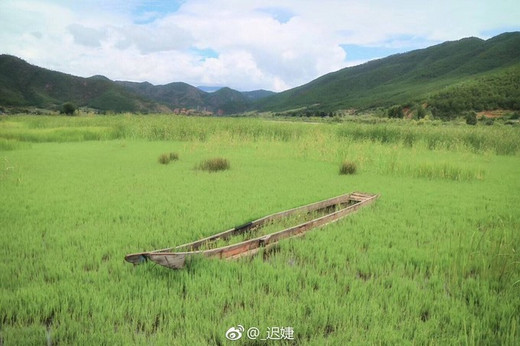 在丽江做一回走山人，走过泸沽湖的山间湖泊